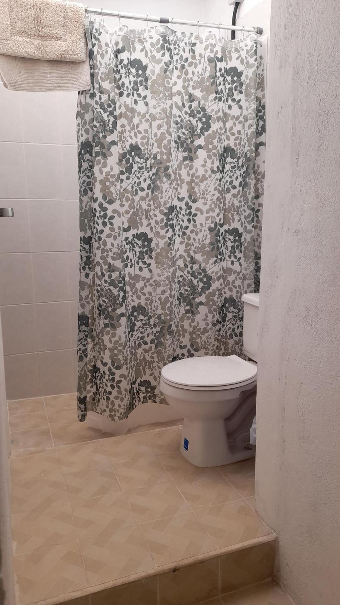 Managua Inn *
